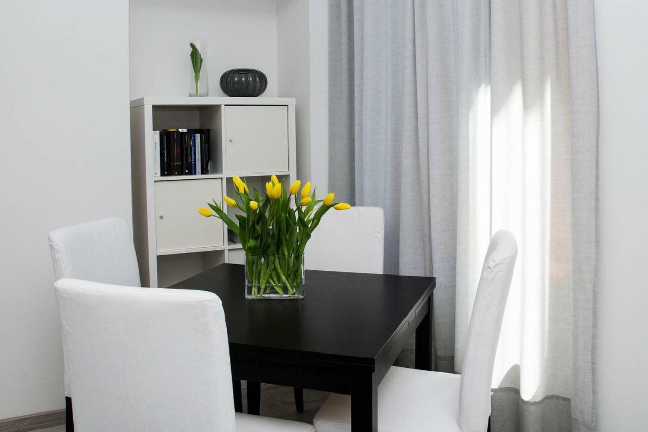 Joivy Cute 1-Bedroom Flat Next To Lake Como Eksteriør bilde